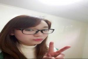而有些战斗力连5都...                                    雾魇之夏          日本人评选的十大人气女性动漫角色|五胞胎|动漫|日本动漫|...       2022年4月10日第1名:蕾姆(出场作品:《re:从零开始的异世界生活》) 蕾姆是在罗兹沃尔的宅邸中的双胞胎女仆中的妹妹
